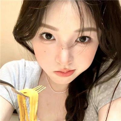 隔窗有眼