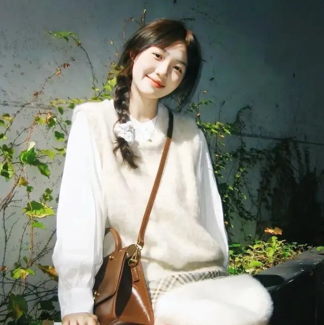 偷听心声后穿书千金被司家团宠啦